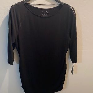 INC International concepts TOP